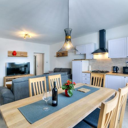 Apartment Luka Senj  Eksteriør billede